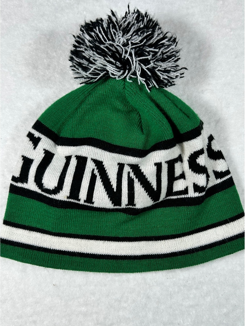Guinness Official Merchandise Green Acrylic Pom Pom Beanie Hat